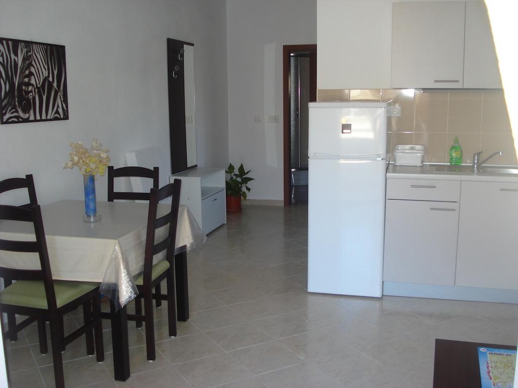 Apartments Dalmacija Rogoznica  Quarto foto